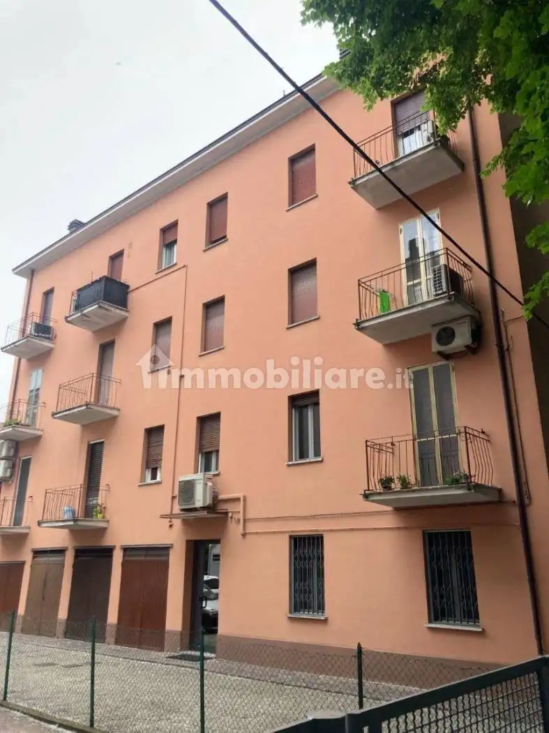 Appartamento in vendita a Modena