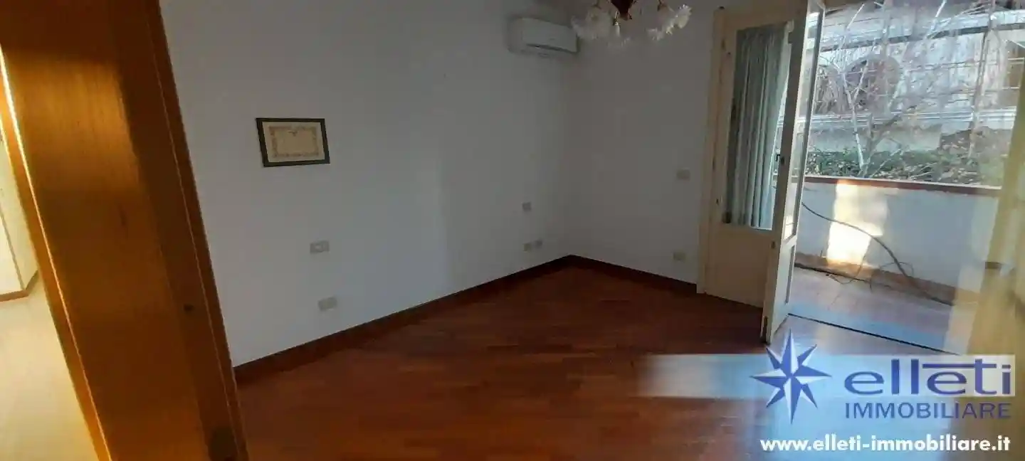 Appartamento buono stato, primo piano, Centro, Massa - foto 5