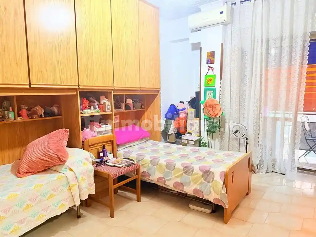 Trilocale via Cornelio Gallo, Quadraro, Roma - foto 3