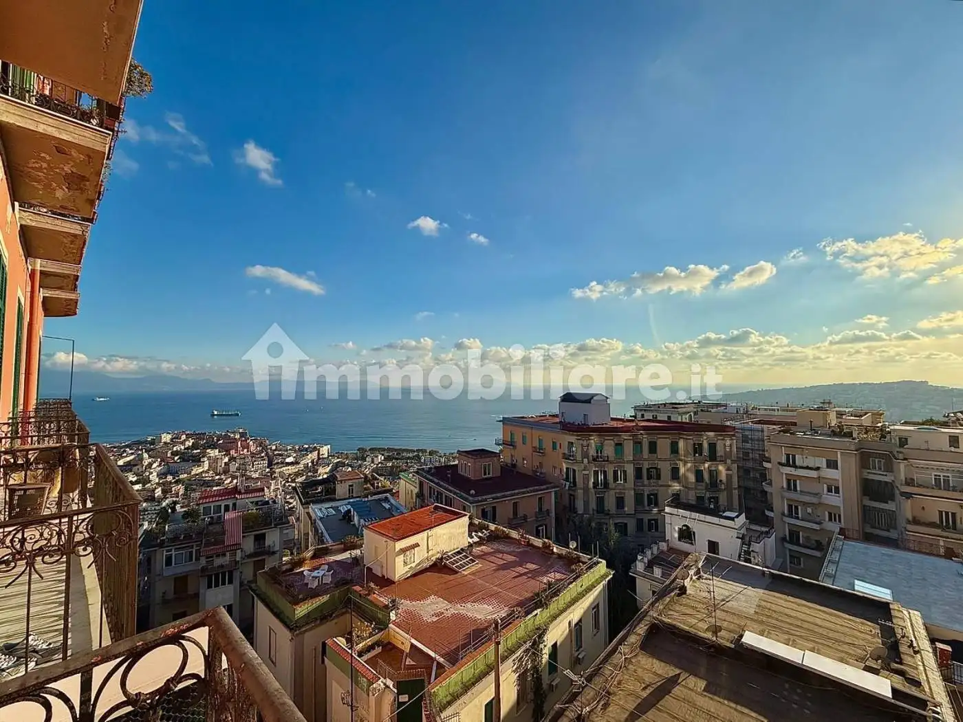 Appartamento in affitto a Napoli