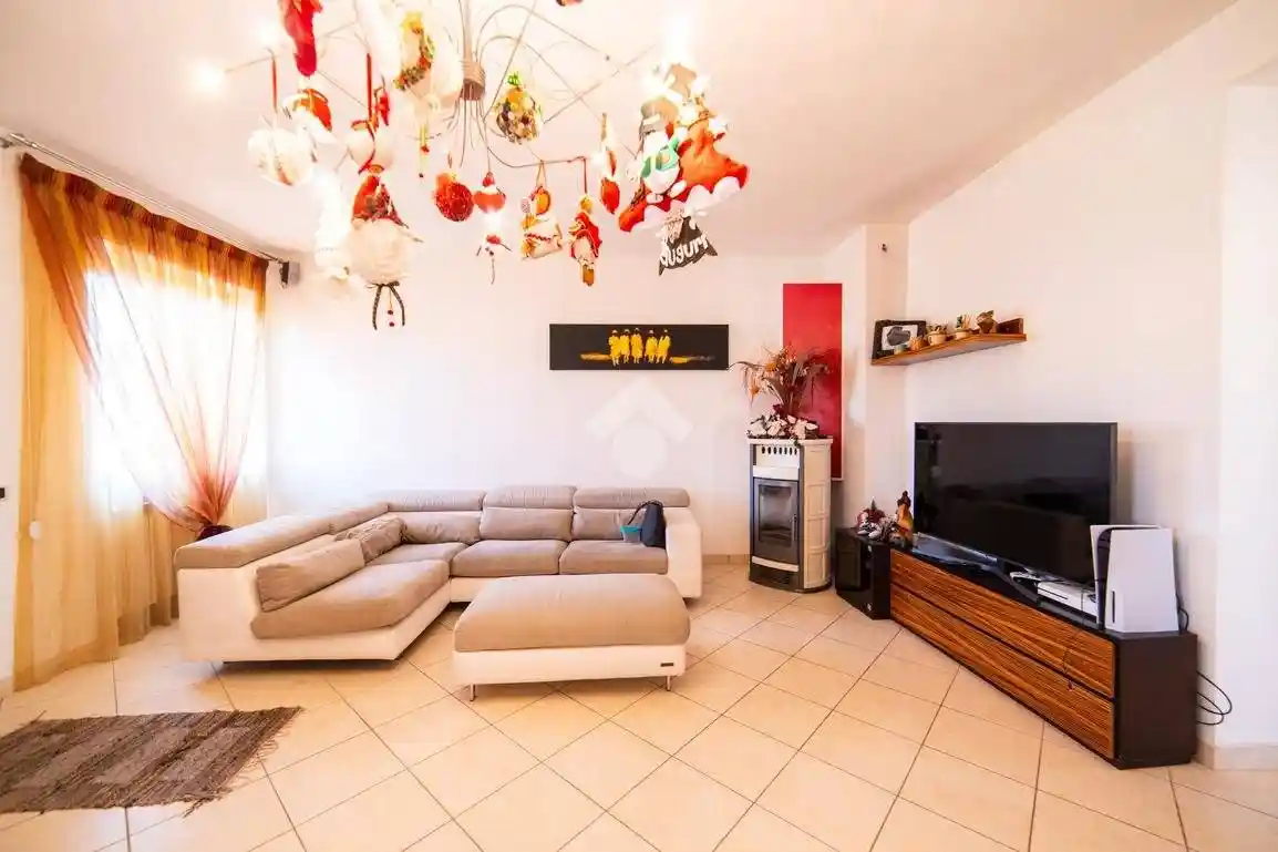 Appartamento via Monviso 23, Vitorchiano - foto 2