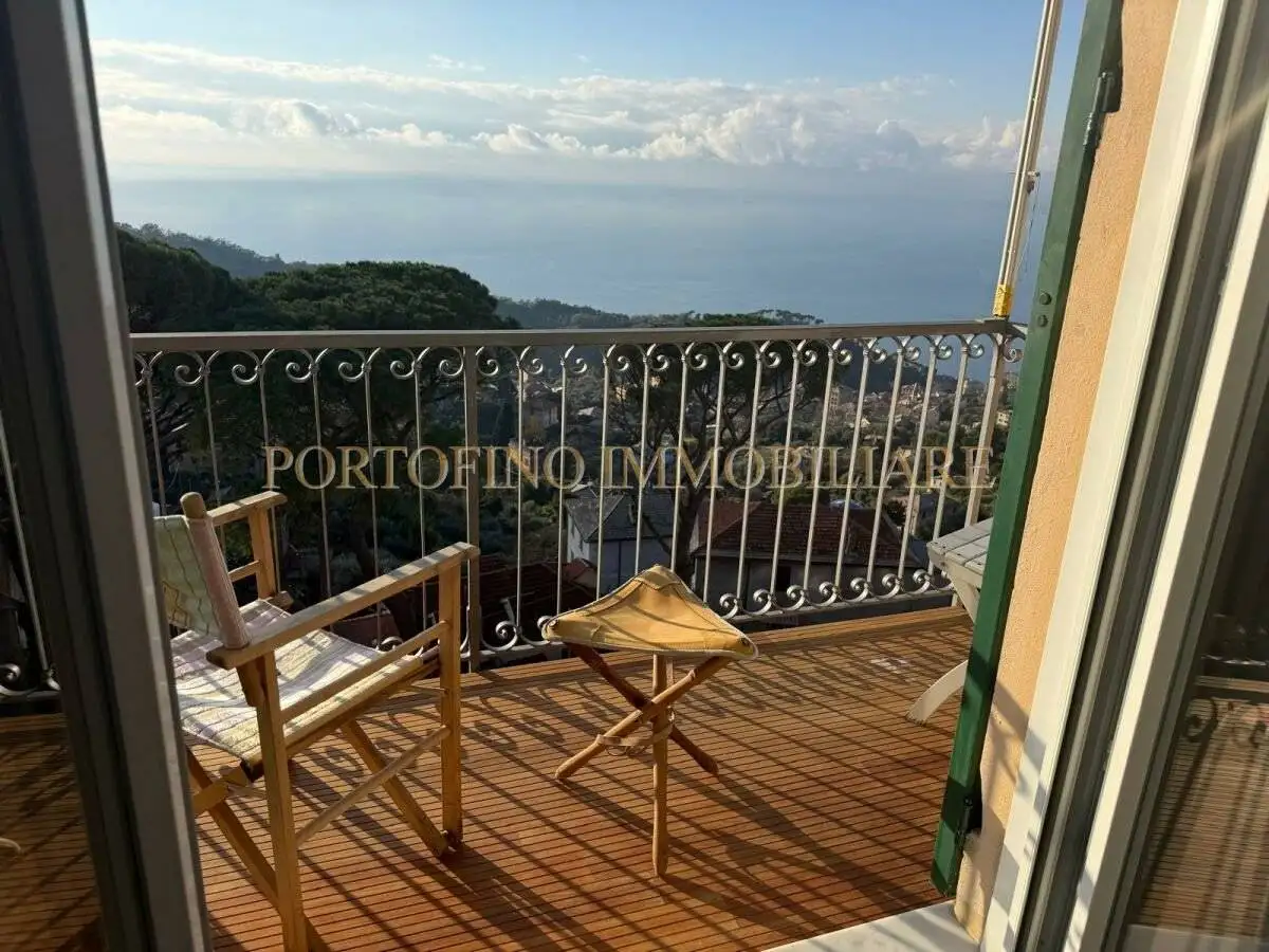 Appartamento in vendita a Camogli