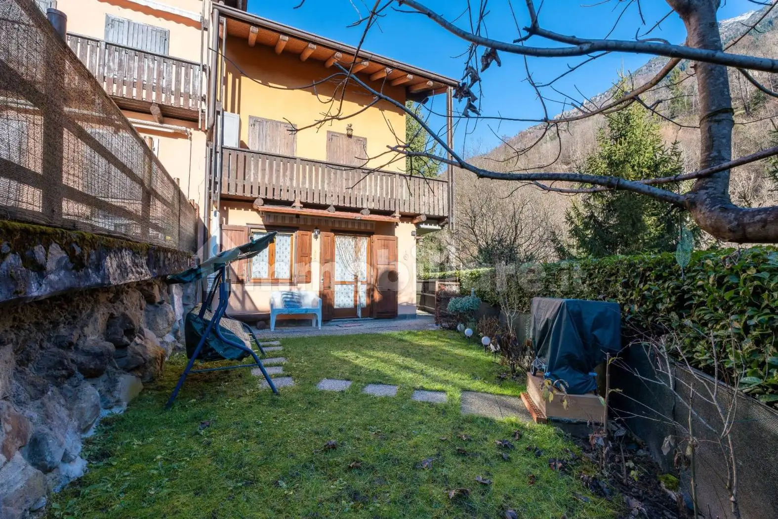 Appartamento in vendita a Gandellino