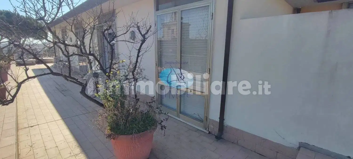 Appartamento in vendita a Viareggio