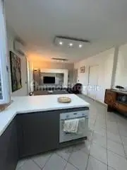 Appartamento in vendita a Lucca