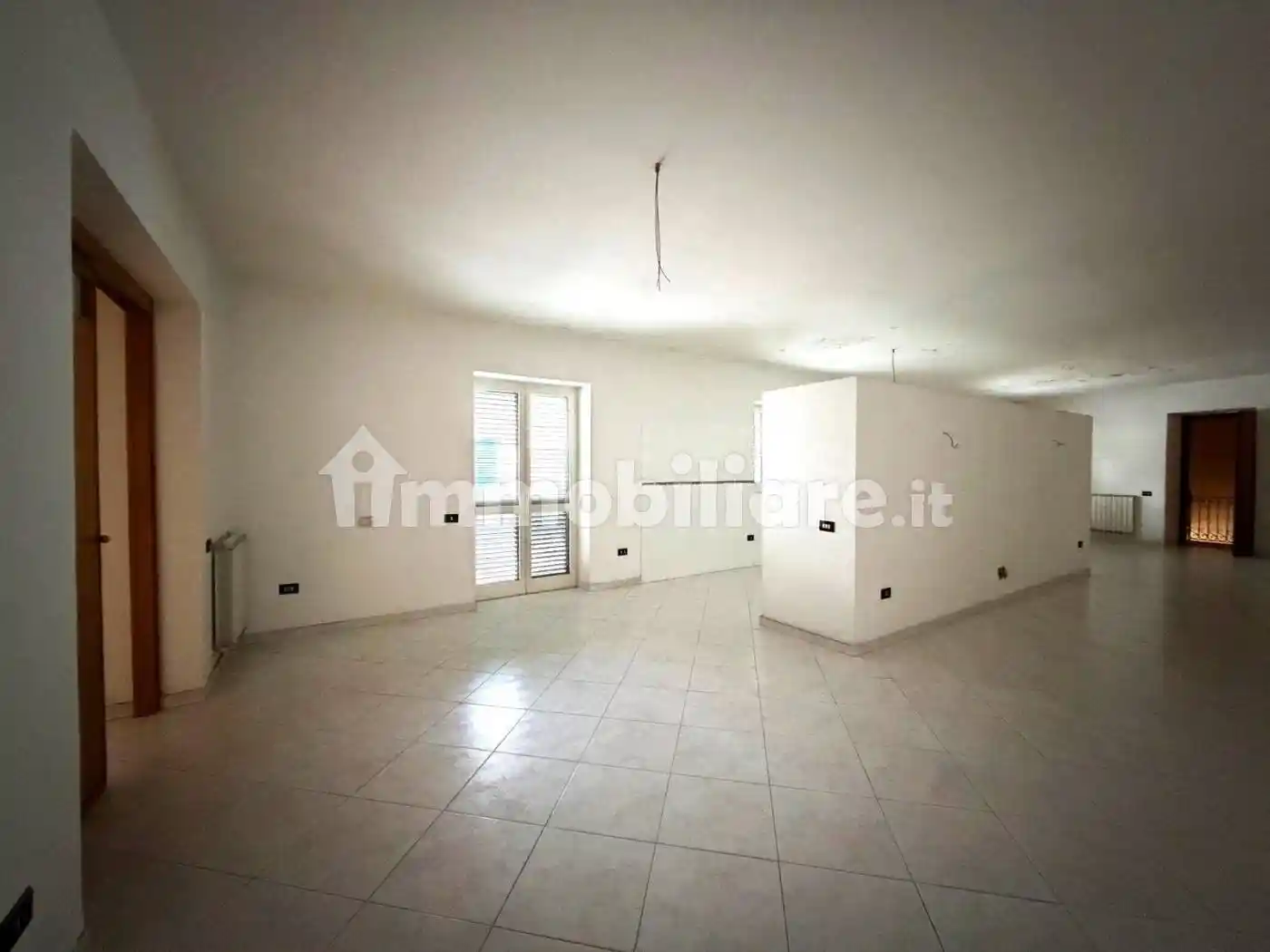 Trilocale corso Secondigliano 337, Secondigliano, Napoli - foto 5