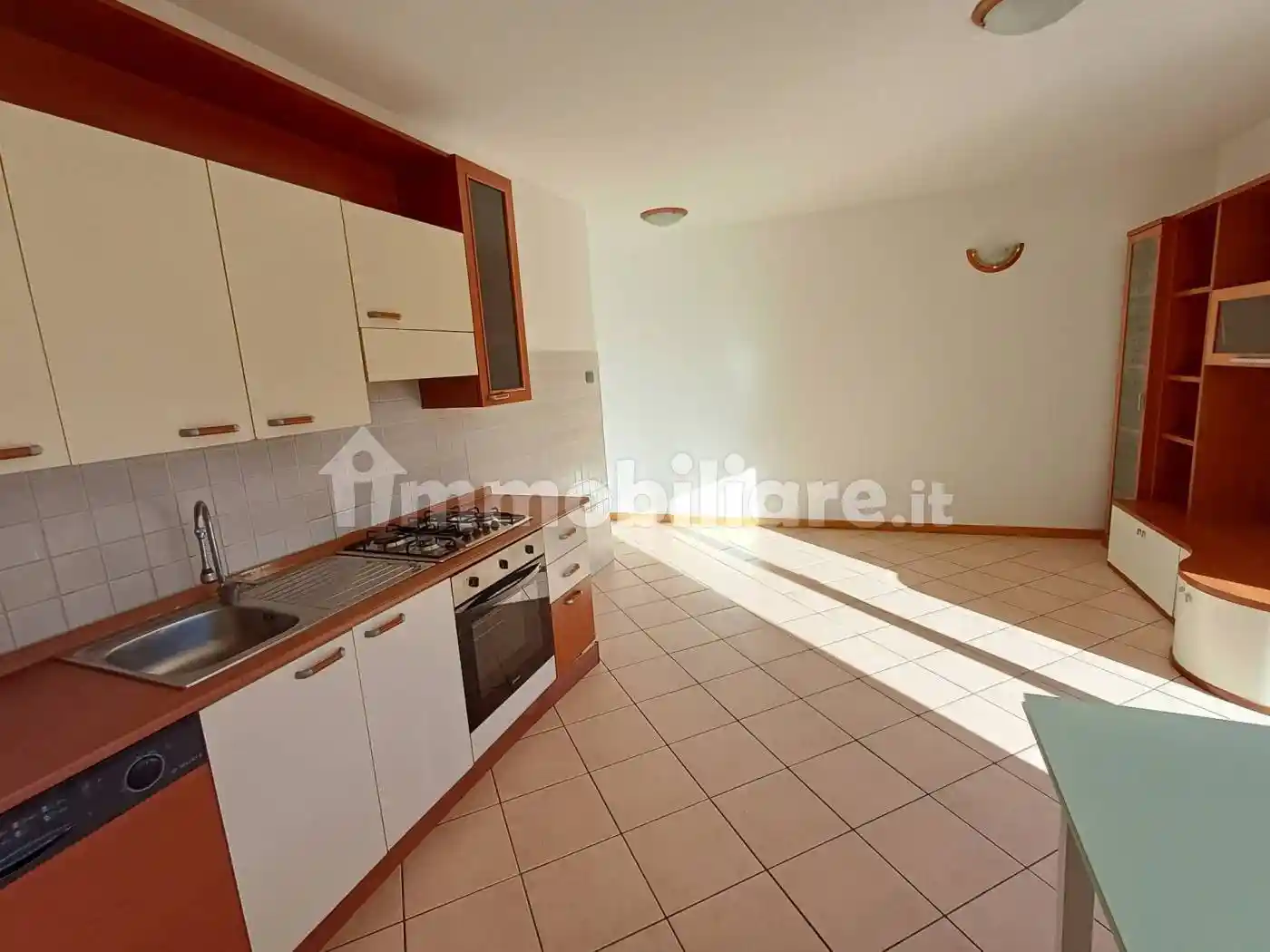 Bilocale ottimo stato, piano terra, Borgo Sacco, San Giorgio, Rovereto - foto 2