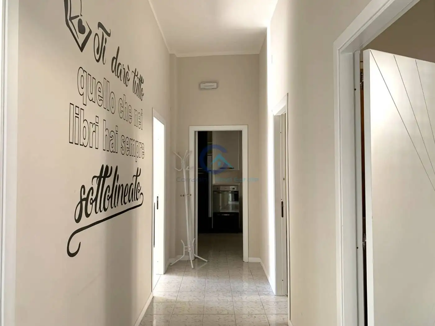 Trilocale buono stato, secondo piano, San Leonardo, Catanzaro - foto 4