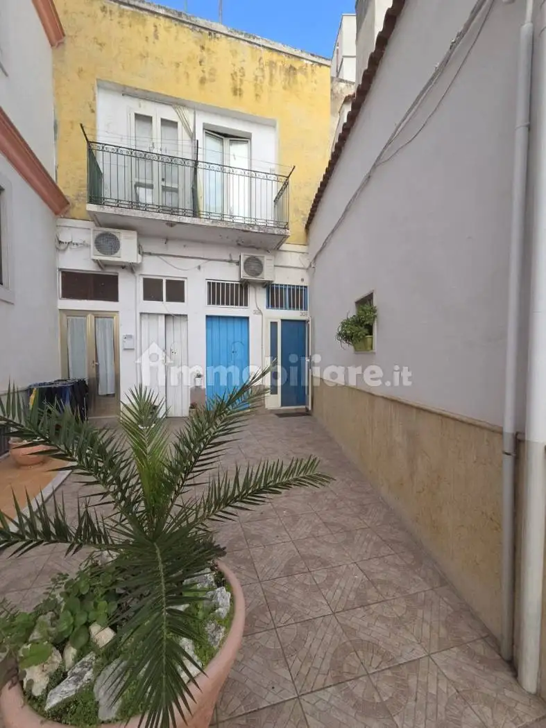 Appartamento in vendita a Mattinata