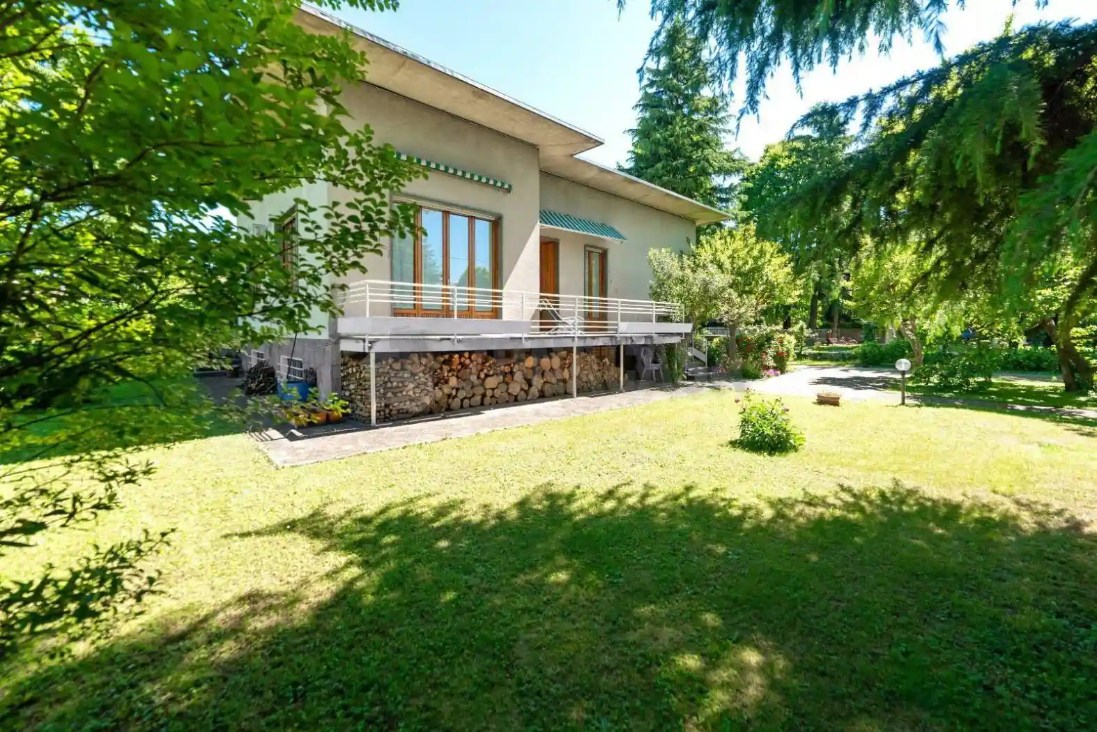 Villa unifamiliare via Guglielmo Marconi, Centro, Ferno - foto 2