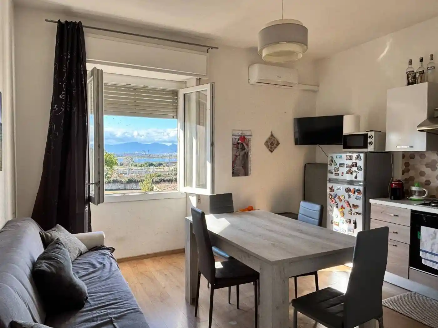 Appartamento in vendita a Cagliari