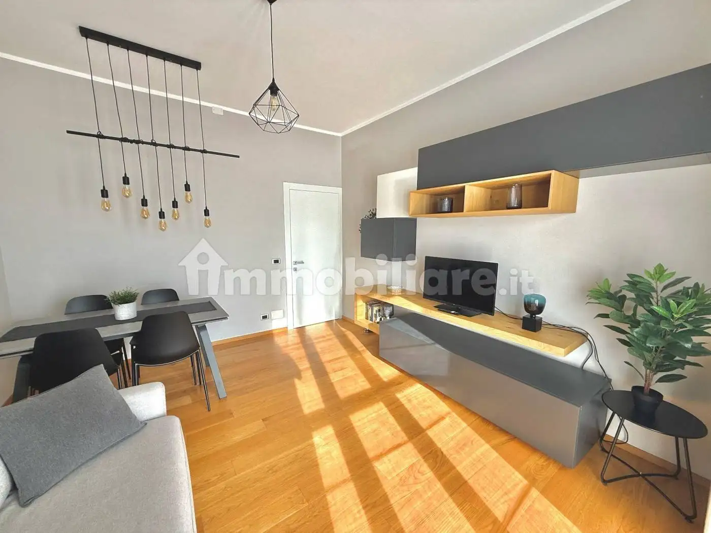 Appartamento in vendita a Verbania