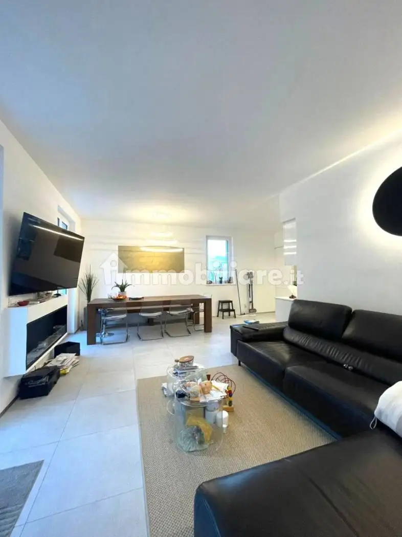 Appartamento in vendita a Finale Ligure