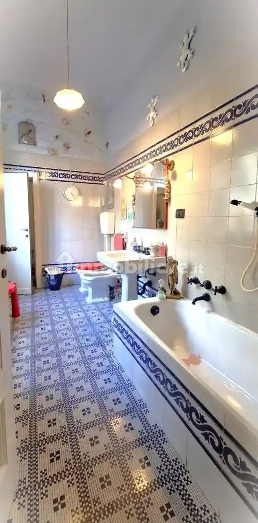 Appartamento via Santa Croce 113, Piazza Anfiteatro - Torre Guinigi, Lucca - foto 4