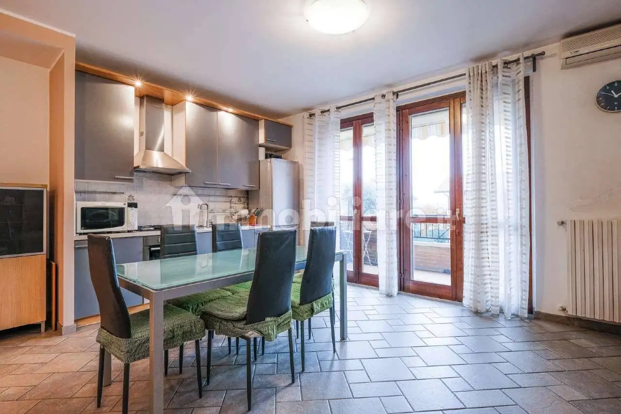 Trilocale via Pizzo Redorta 12, Centro, Brembate - foto 4