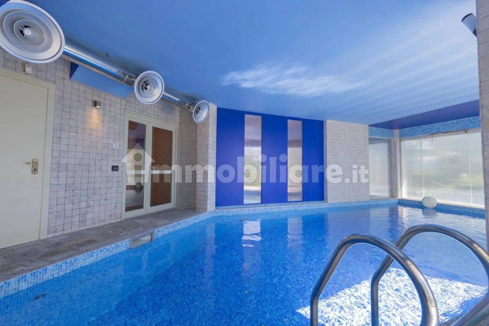 Villa in vendita a Oggebbio