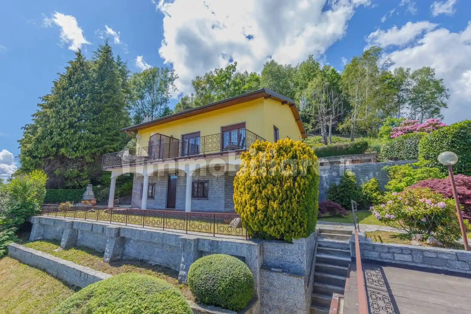 Villa in vendita a Premeno