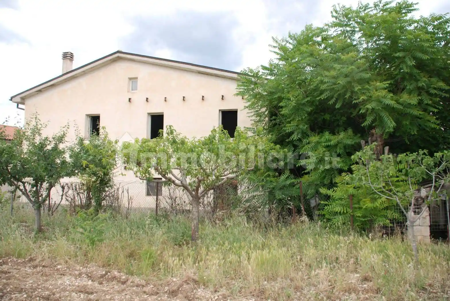 Villa in vendita a Introdacqua