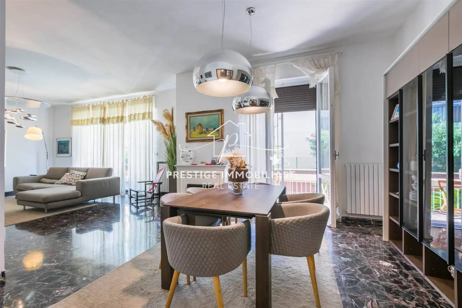 Appartamento in vendita a Livorno