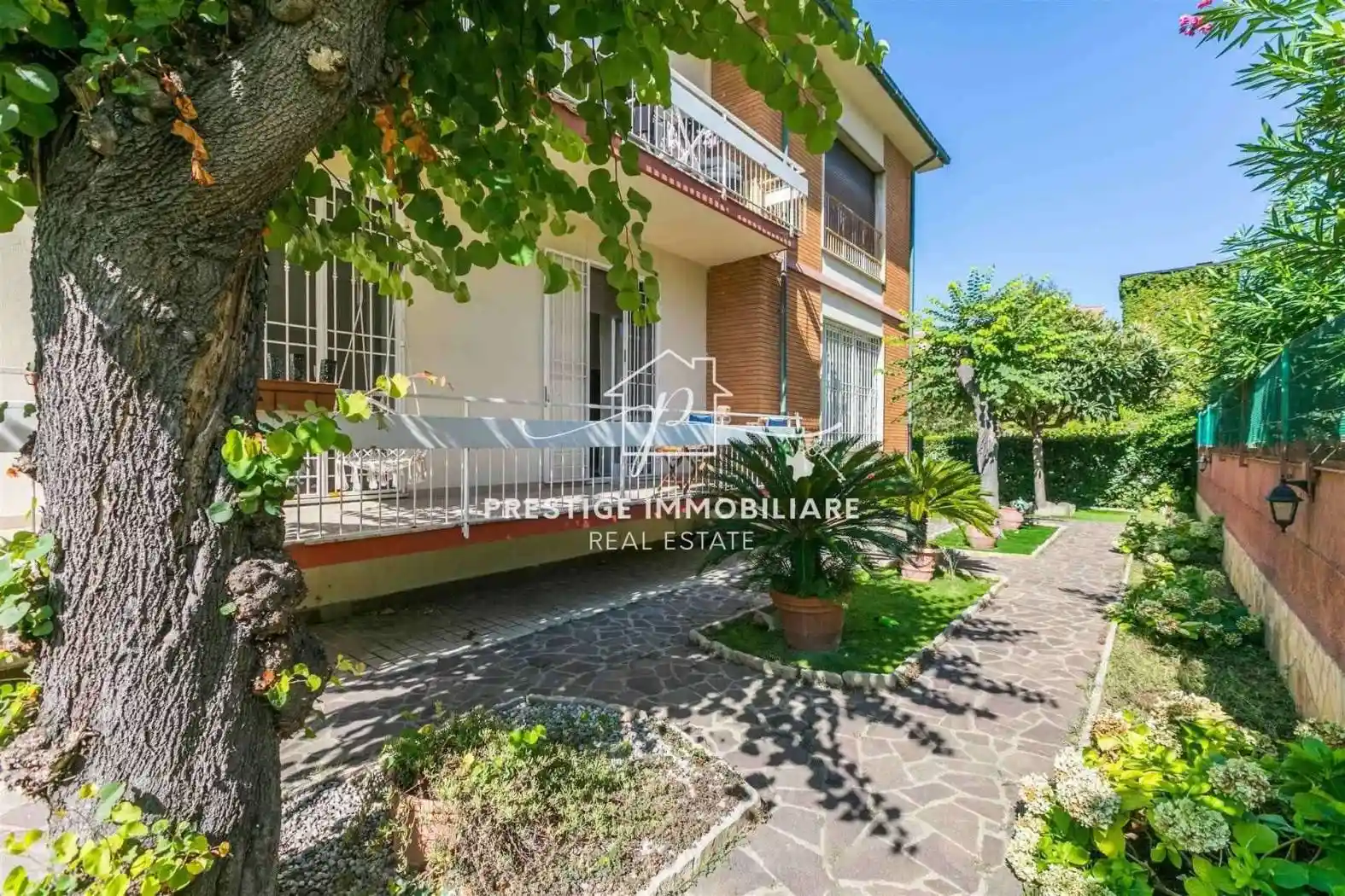 Appartamento buono stato, piano rialzato, Stadio, Livorno - foto 2