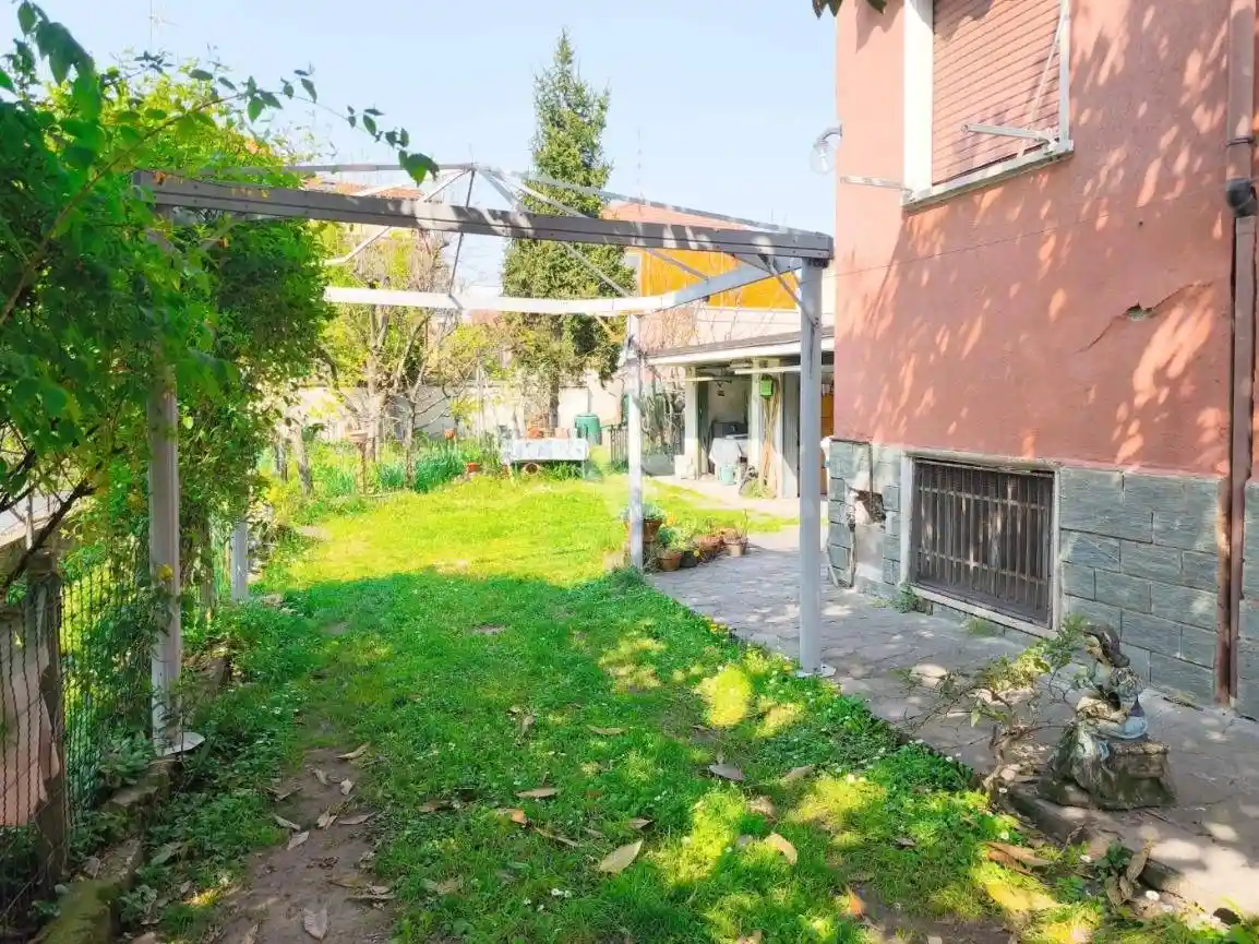 Terratetto unifamiliare via Verbano 30, Cormano - foto 2