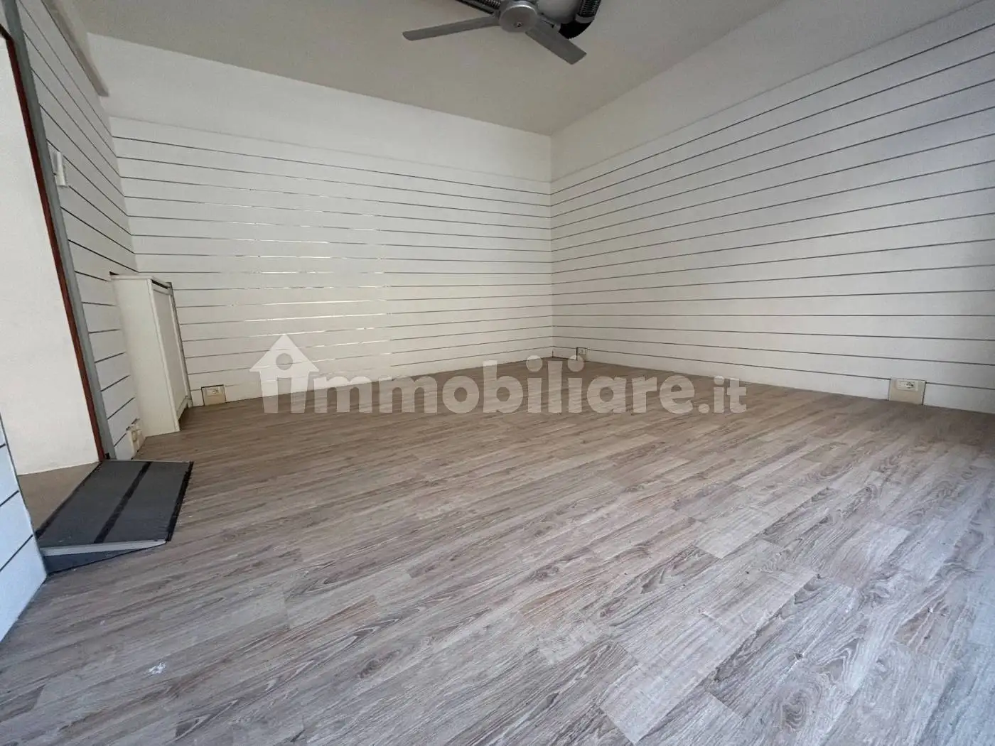 Trilocale via San Pietro, Centro, Castel San Pietro Terme - foto 3