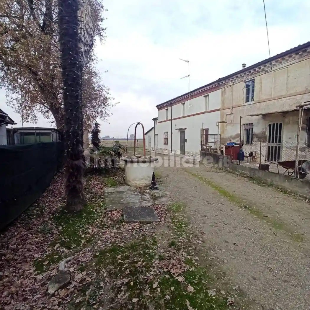 Villa bifamiliare via Ravegnana 505, Roncadello, Forlì - foto 3