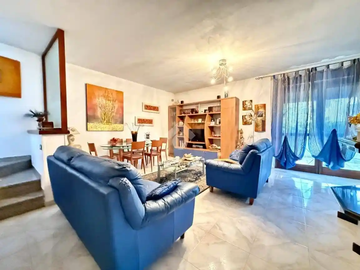 Villetta a schiera - foto 2