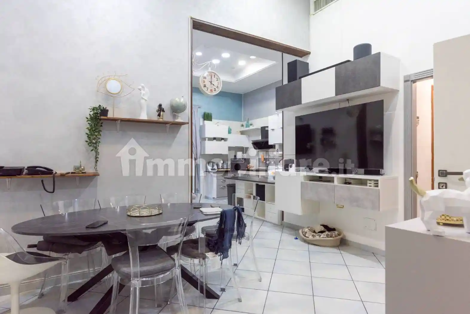 Appartamento traversa Pier delle Vigne 4, San Carlo All'Arena, Napoli - foto 2