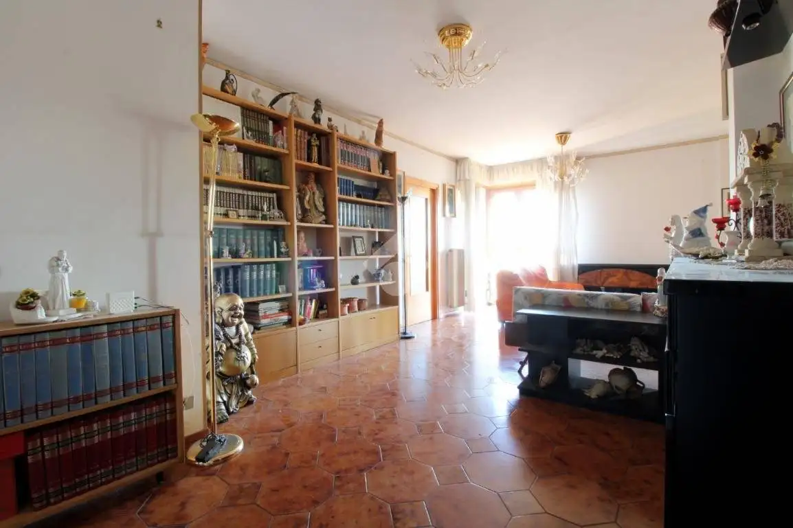 Appartamento in vendita a Rivoli