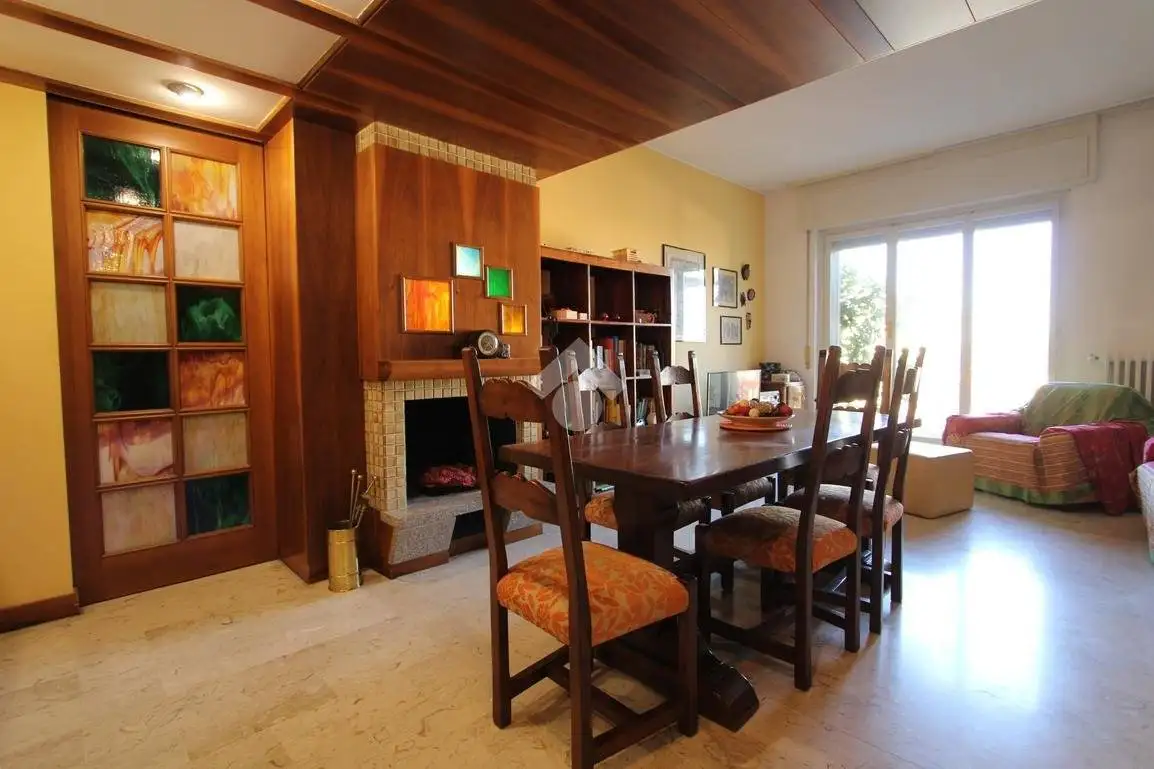 Trilocale via Alessandro Manzoni 31, Bareggio - foto 3