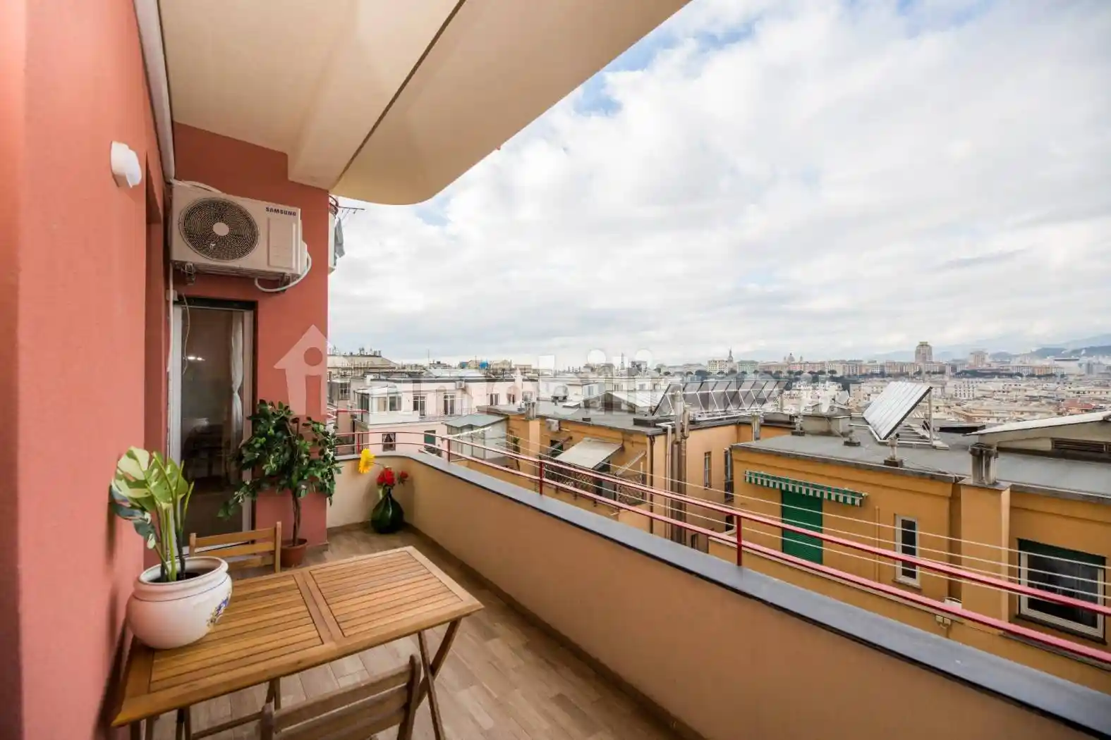 Appartamento in vendita a Genova