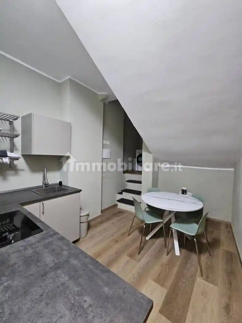 Quadrilocale Vico delle Fasciuole, Maddalena, Genova - foto 2