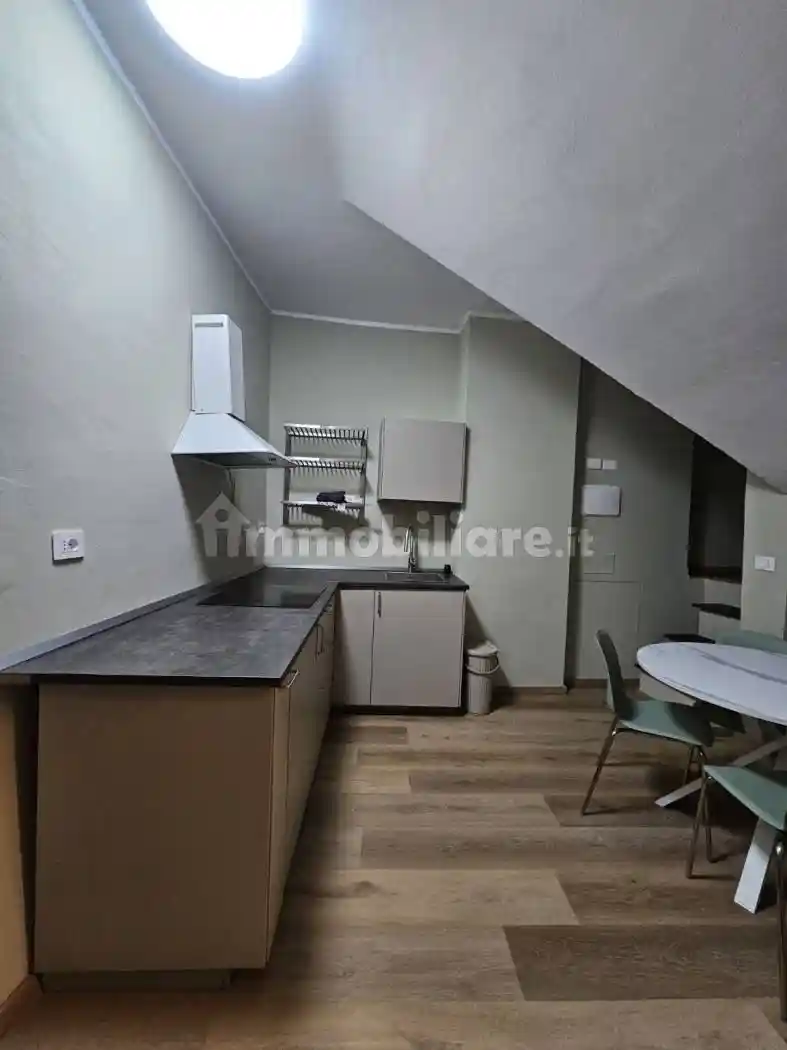 Quadrilocale Vico delle Fasciuole, Maddalena, Genova - foto 5