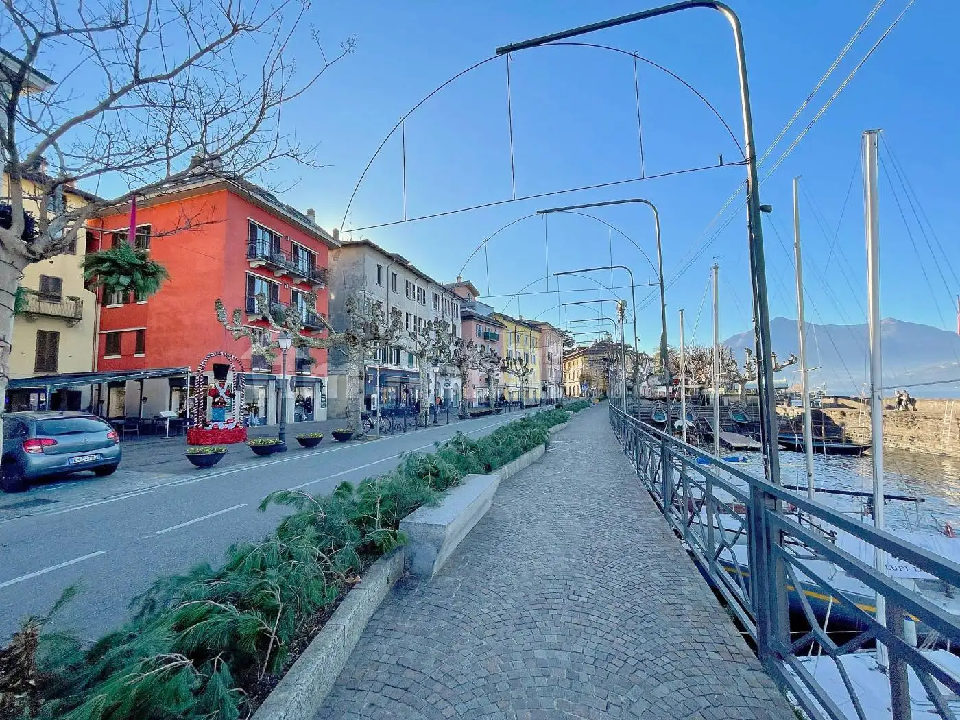 Trilocale via Giuseppe Parini 17, Centro, Bellano - foto 2