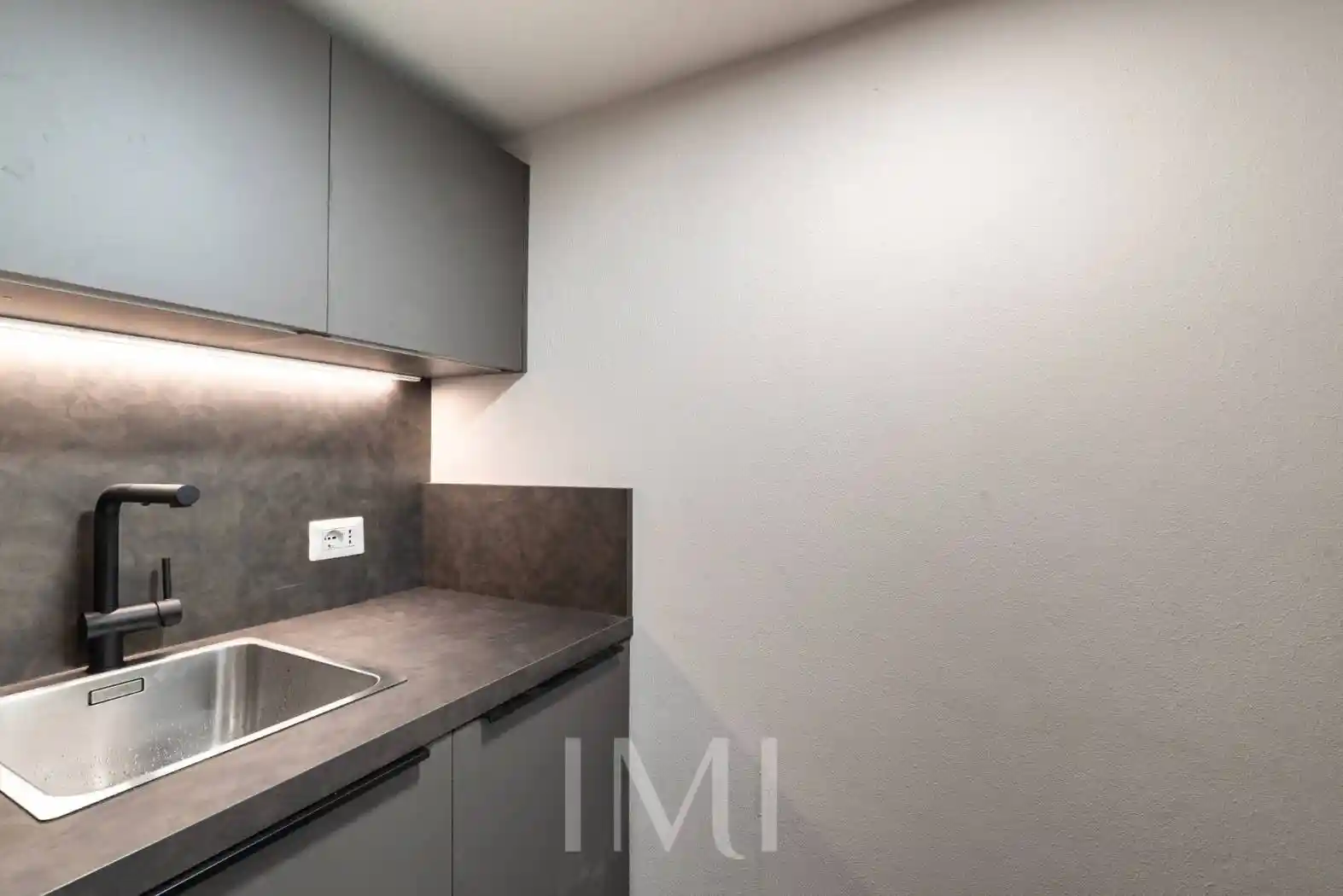 Bilocale via Ippodromo 2, Gallaratese, Milano - foto 5