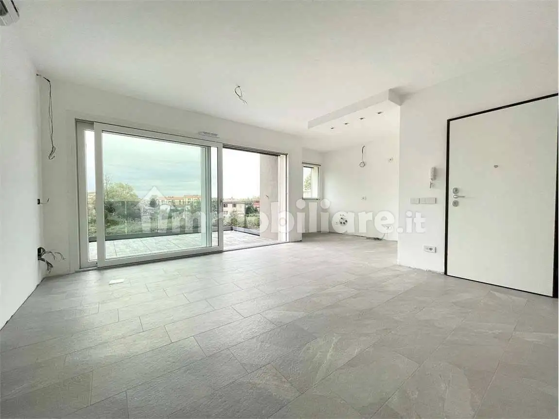 Appartamento in vendita a Bregnano