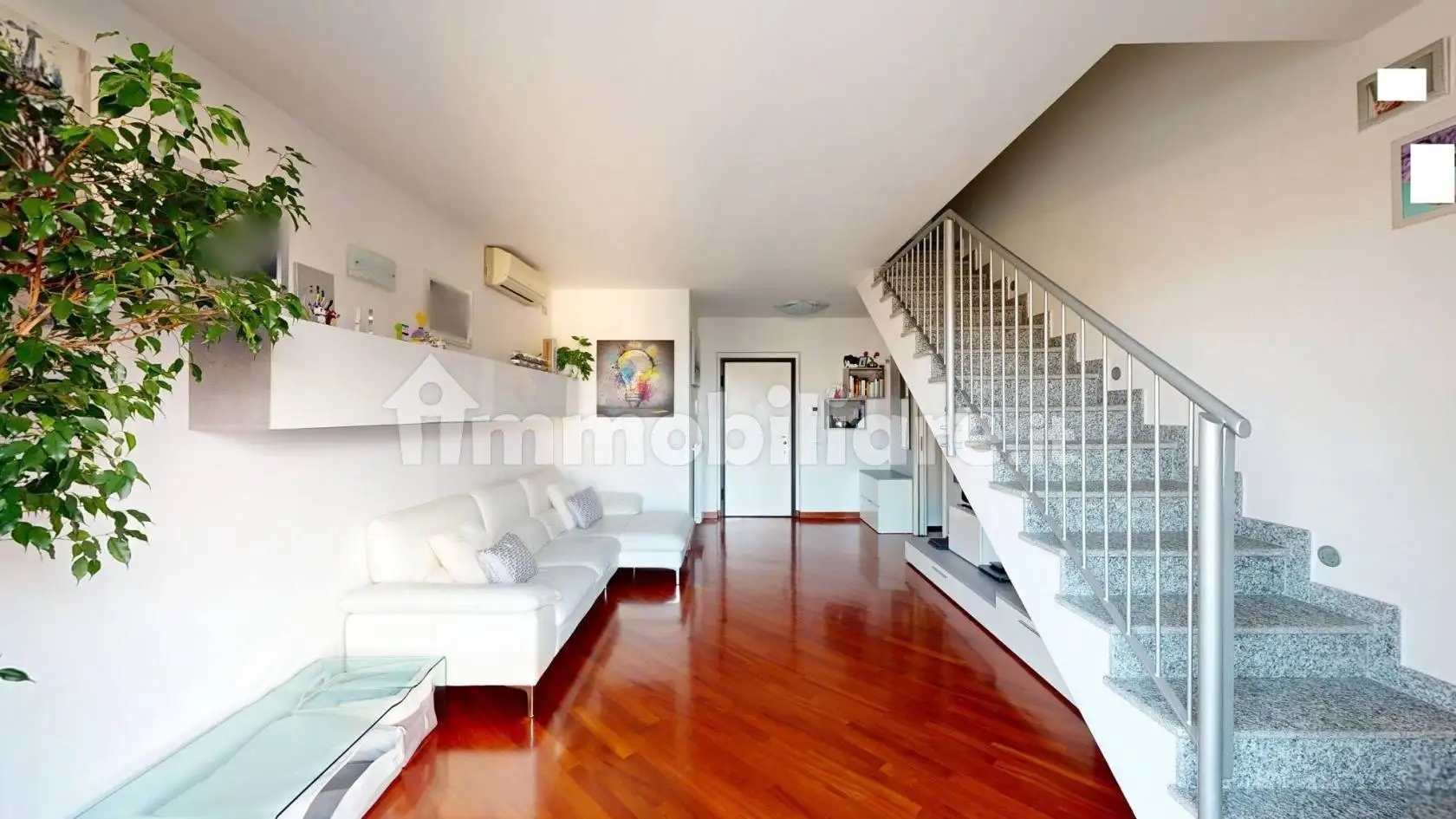 Appartamento in vendita a Bareggio