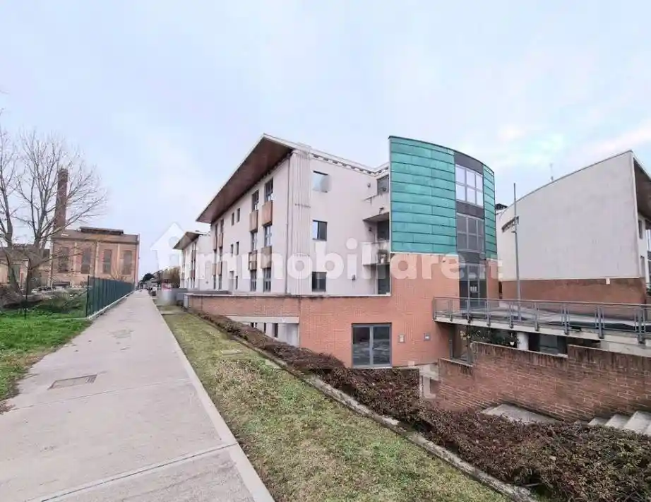 Palazzo - Edificio in Vendita - foto 2