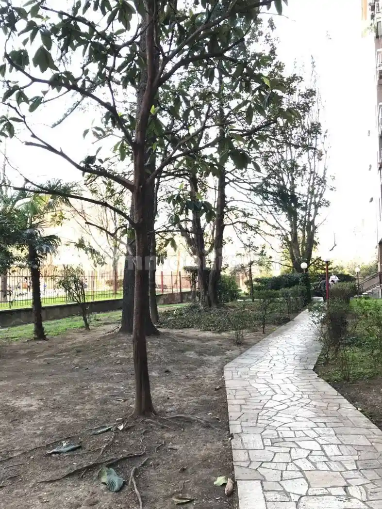 Trilocale via Padova 276, Crescenzago, Milano - foto 4