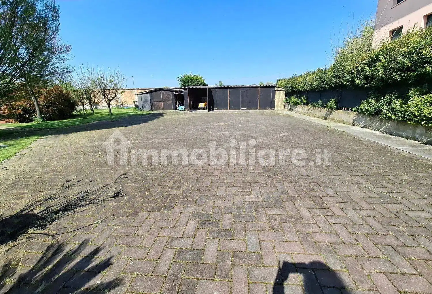 Villa unifamiliare 223 m², Bagnolo in Piano - foto 3