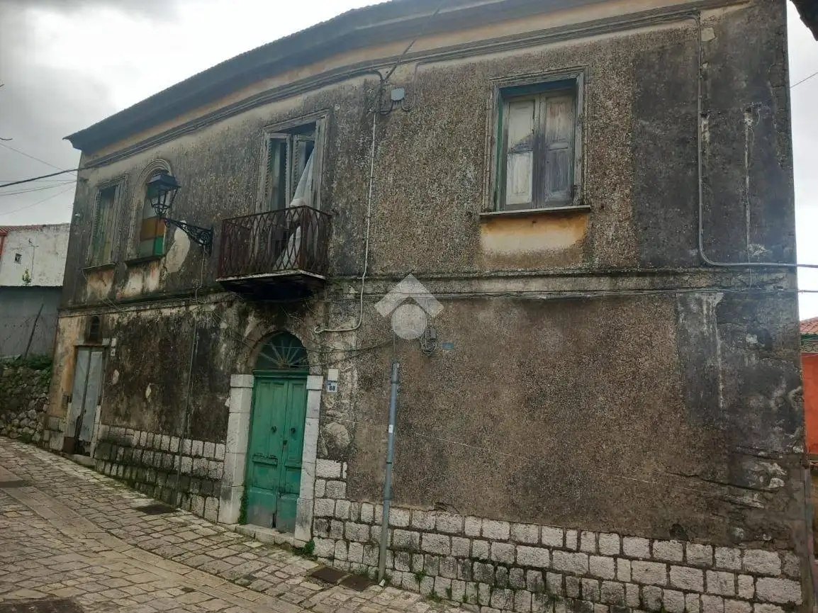 Casa indipendente in vendita a Bonea