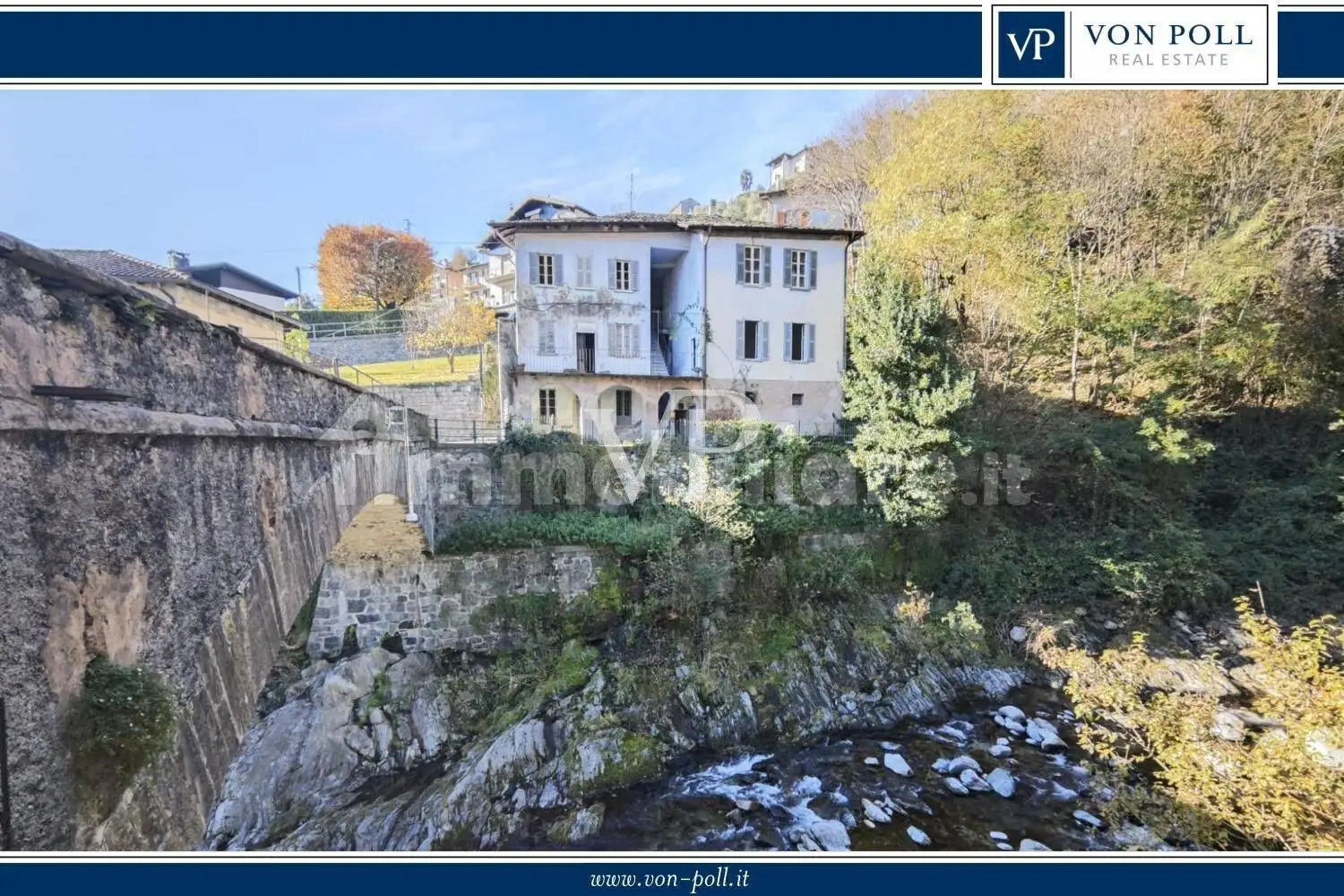 Villa in vendita a Domaso