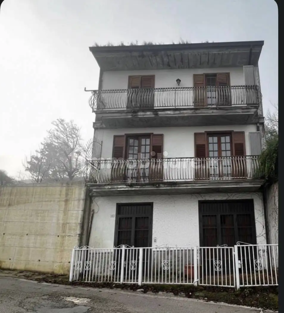 Villa in vendita a Prata di Principato Ultra