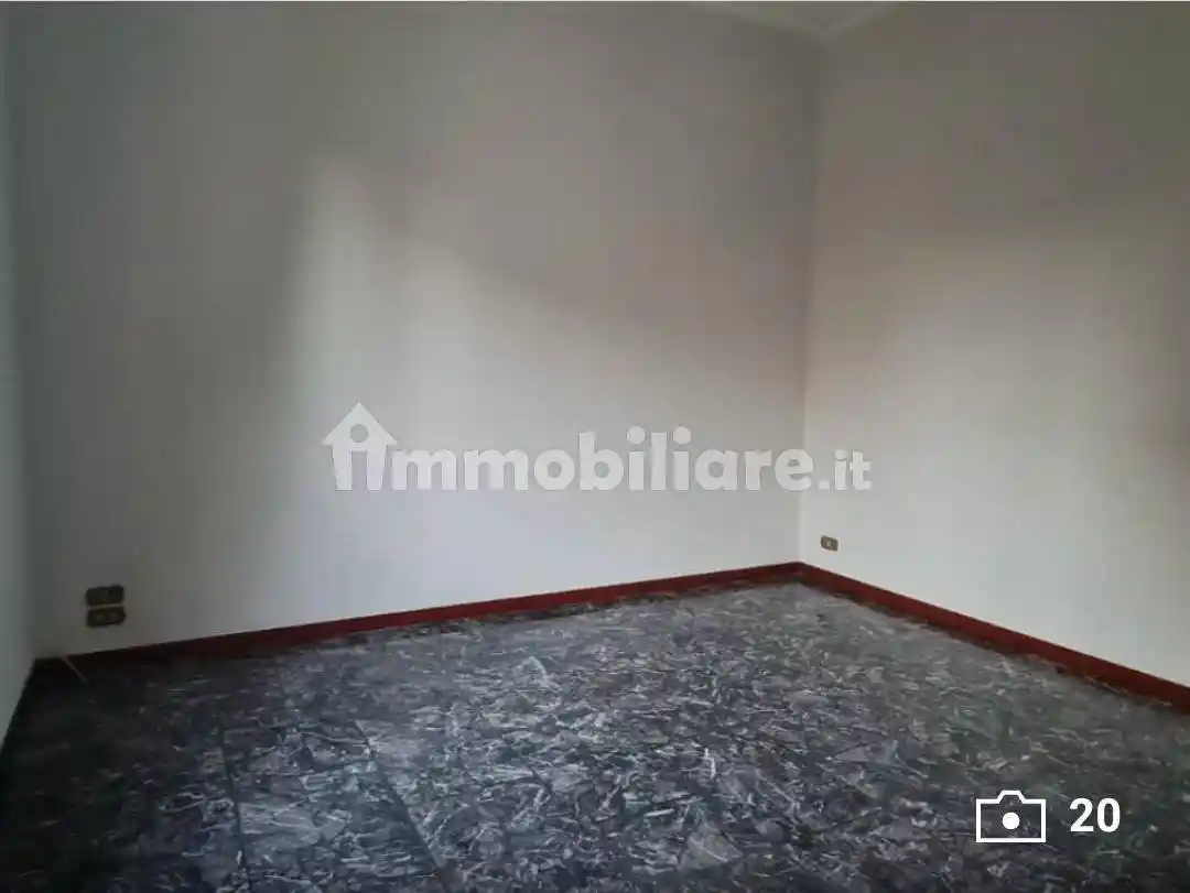 Trilocale via Biagio Riguzzi 23, San Leonardo, Parma - foto 3