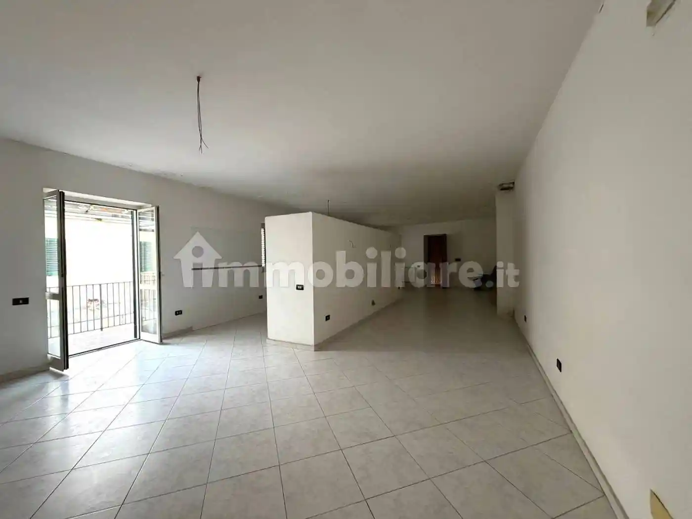 Trilocale corso Secondigliano 337, Secondigliano, Napoli - foto 3