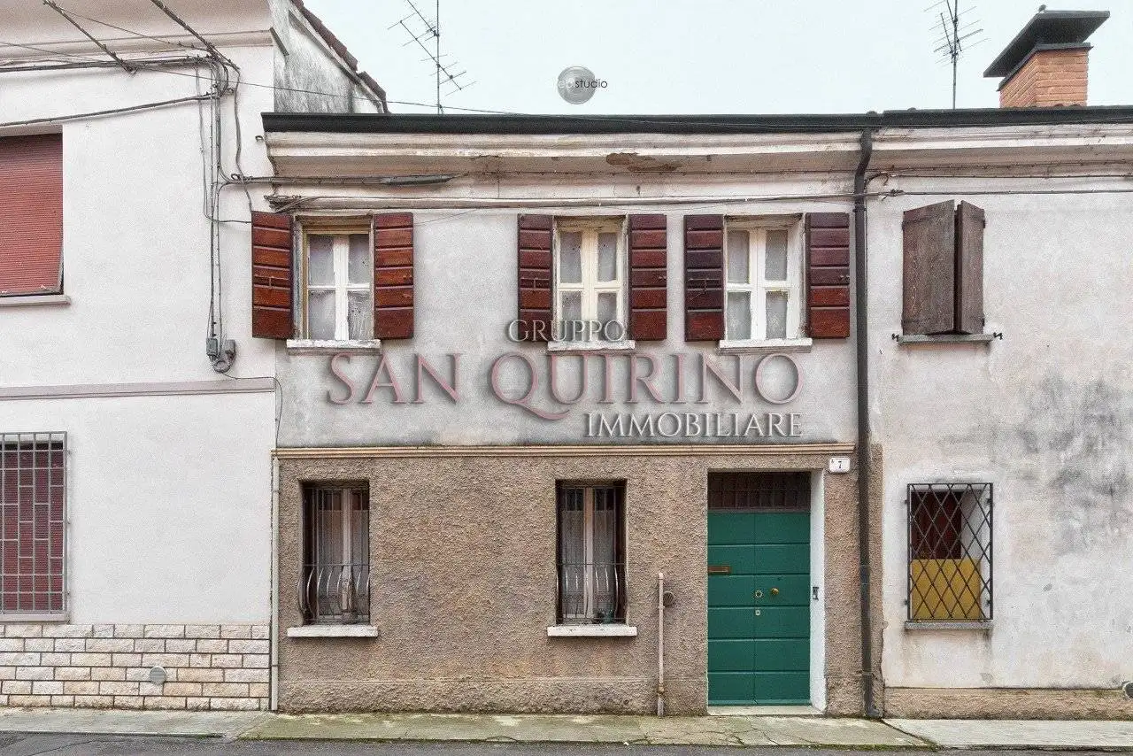 Villa in vendita a Luzzara