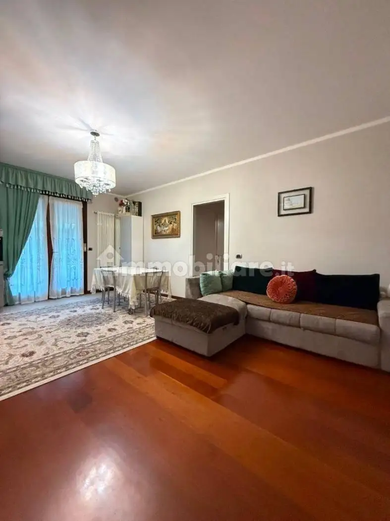 Trilocale via Umberto Giordano, Centro, Abano Terme - foto 2