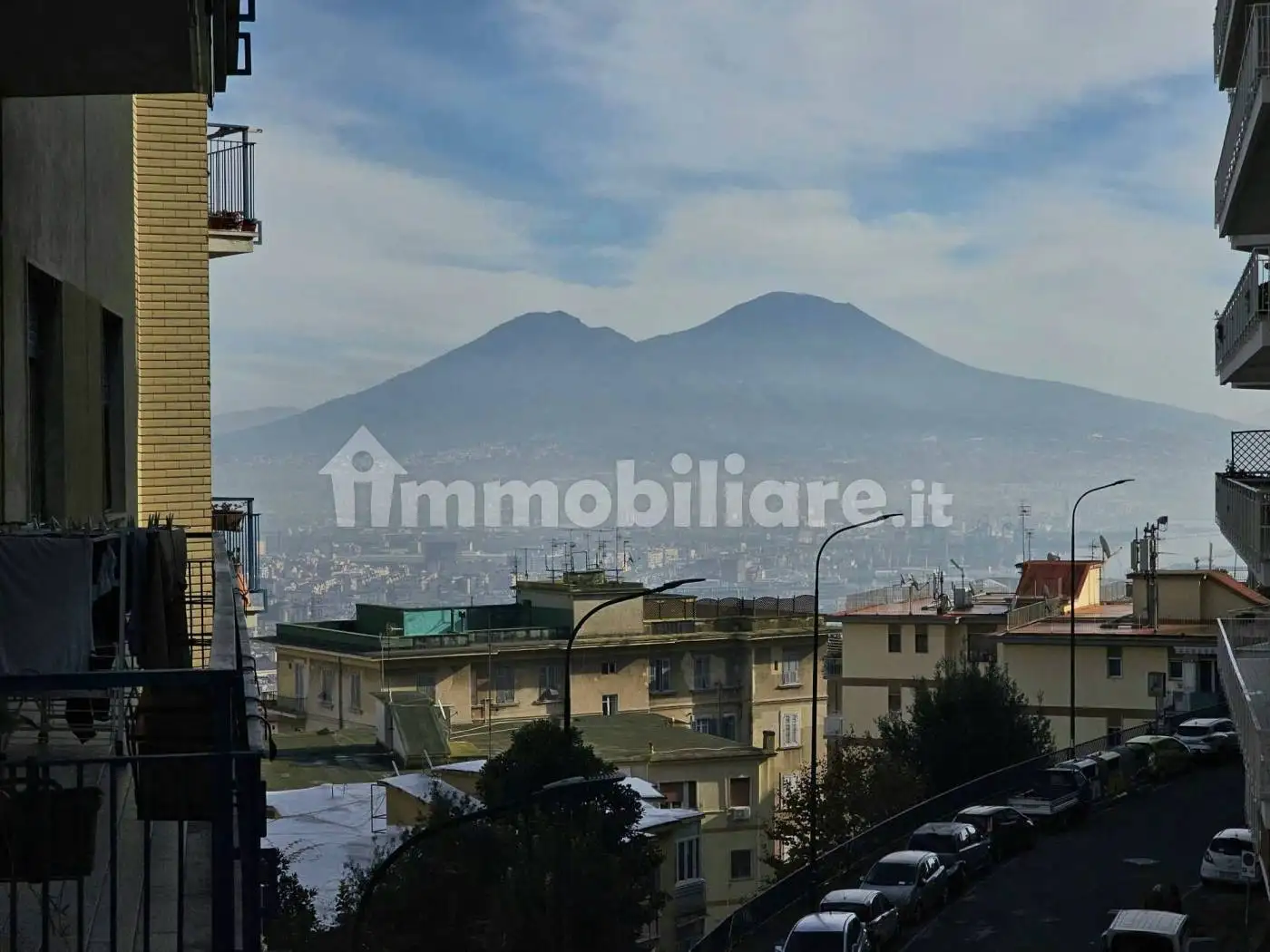 Appartamento in vendita a Napoli