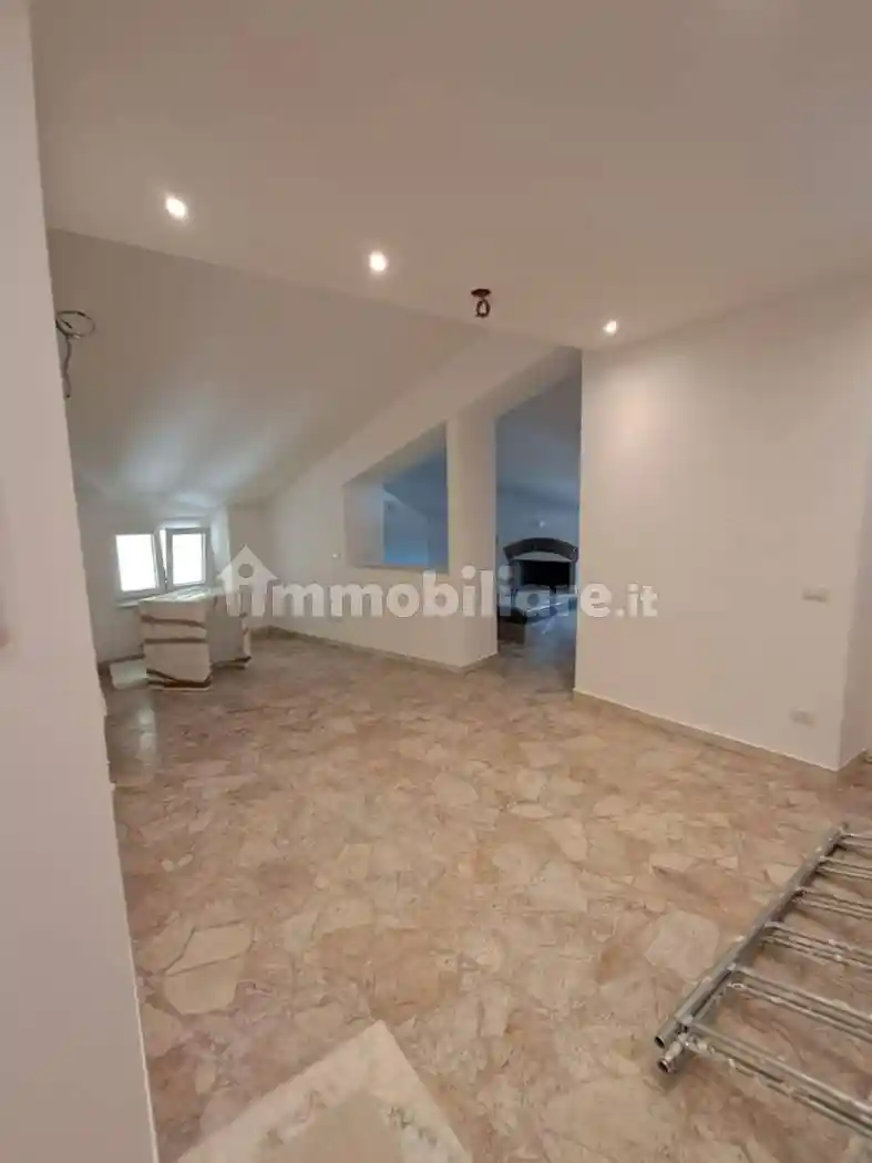 Trilocale via Lugnano in Teverina, Furio Camillo, Roma - foto 2